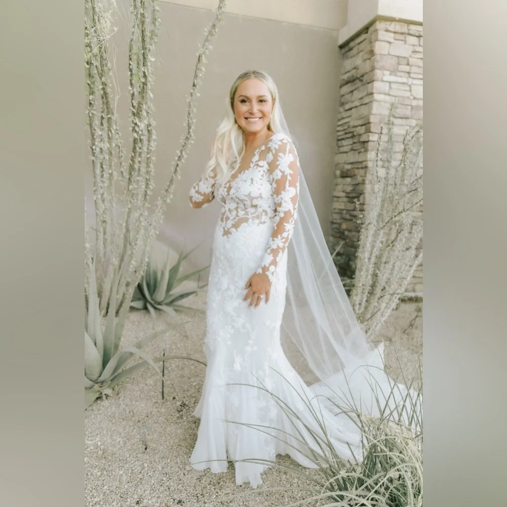 Pronovias wedding dress size 10 - Picture 4 of 4